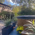 Εξοχικό σπίτι Private Cozy Nordic Bath Retreat By Chateau *