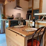 Private Cozy Nordic Bath Retreat By Chateau