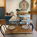 Private Cozy Nordic Bath Retreat By Chateau Biron (Dordogne)