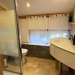 Εξοχικό σπίτι Private Cozy Nordic Bath Retreat By Chateau