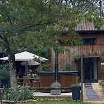 Εξοχικό σπίτι Private Cozy Nordic Bath Retreat By Chateau