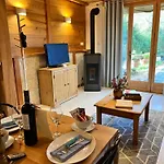 Εξοχικό σπίτι Private Cozy Nordic Bath Retreat By Chateau Biron (Dordogne)