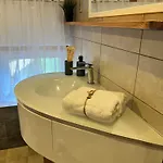 Εξοχικό σπίτι Private Cozy Nordic Bath Retreat By Chateau Biron (Dordogne)